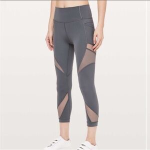 Lululemon Mesh In Motion Crop 23" Leggings Titanium Gray Size 6 B24